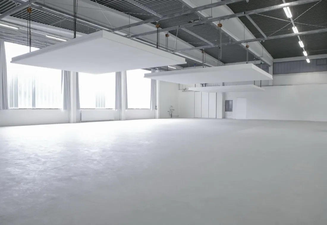 Filmstudio in Hamburg für Werbung, Content und Motion.